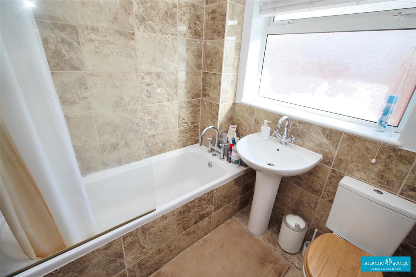 Apple Close, Tilehurst, Reading